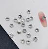 Novas Pedras de Strass para Nail Art com Fundo Pontiagudo Super Brilhantes Coração Branco Transparente Gota de Lágrima Strass Irregulares 3D Joias para Nail Art Atacado