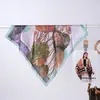 Lenço Quadrado Fino de Luxo Leve Estilo Francês, Xale Elegante e Versátil com Padrão Espinha de Peixe de Seda Sintética, Lenço de Cabeça, Cachecol para Mulheres