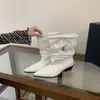 2026 Botas Femininas de Inverno Estilo Coreano Bico Fino Fivela de Couro Salto Bloco Cano Largo Botas Longas Botas de Montaria Botas Plissadas
