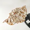 Lenço de Seda Estampado Levemente Luxuoso para Mulheres, Lenço Triangular, Lenço Triangular Decorativo de Seda, Lenço de Pescoço, Xale, Atacado