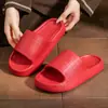 Novedad Verano 2026 Estilo Nuevo Pantuflas para Casa Interior para Baño con Patrón Cuadriculado Irregular
