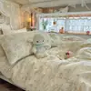 Conjunto de cama de gaze dupla nublada de quatro peças 2026 novo estampado estilo ins conjunto de cama de três peças para dormitório estudantil quarto