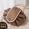 Bolsa de Cosméticos com Cordão Preguiçosa Feminina Portátil à Prova d'Água PU para Viagem Bolsa de Higiene Pessoal Bolsa de Armazenamento de Mão Caixa Estojo Avançada