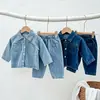 Conjunto de Dos Piezas de Mezclilla Estilo Coreano para Bebés, Camisa de Mezclilla Versátil con Cuello Campana y Pantalones Largos Casuales para Primavera y Otoño