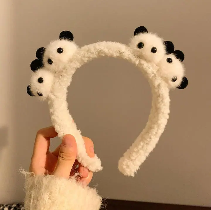 四头熊猫
