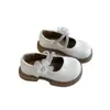 Sapatos de Couro para Meninas Sapatos de Princesa Sapatos Mary Jane Pretos Infantis Sapatos de Primavera e Outono para Meninas Pequenas Combinarem com Vestidos Sapatos de Performance Brancos