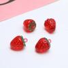 Pequeño colgante de resina de fresa y cereza con fruta dulce fresca, joyería hecha a mano, pendientes, tocado, material colgante