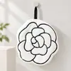 Toallas de mano florales estilo francés, lindas y adorables, diseñadas para colgar, con un material de forro polar de coral que no suelta pelusa, perfectas para la cocina y el baño