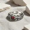 Anel Prata com Zircônia Vermelha Versátil High-End Retrô Estilo Ins Design Street Hip Hop Personalidade Anel de Dedo Unissex