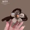 Grampo de garra grande flor coração elegante francês temperamento nuca muito cabelo penteado todo preso grampo tubarão atmosfera