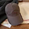 Gorra de béisbol cepillada desgastada para mujer 2024 Nueva para circunferencia de cabeza grande cara que se ve pequeña visera suave parte superior suave ala ancha sombrero beige