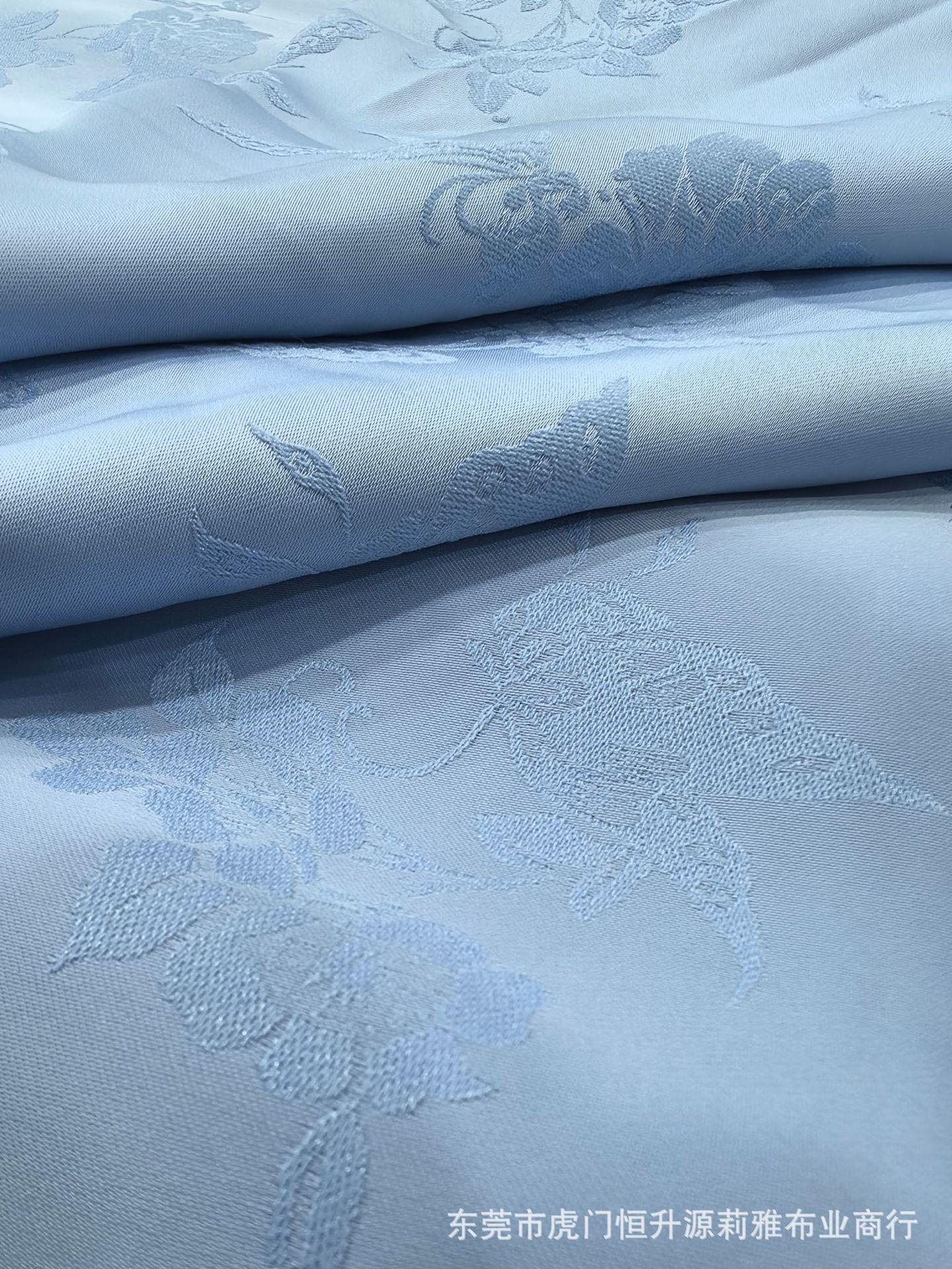 新款钻石丝提花面料 亮丝蝴蝶提花布 潮流国风旗袍连