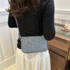Bolso colorido popular de este año para mujer 2024 verano nuevo bolso de hombro tipo sobre de moda retro versátil con cadena tipo bandolera