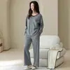 Pijama Cómodo de Algodón Elástico para Mujer, Temporada de Primavera y Otoño, Cuello Redondo Pullover, Mangas Largas, Pantalones Largos, Se Puede Usar Afuera, Conjunto Casual Holgado para Casa