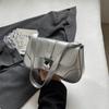 Bolso Plateado de Alta Gama para Mujer 2024 Nuevo Popular Versátil Bolso de Mano Verano Super Popular Nicho Un Solo Hombro Axila