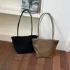 Bolso Cubo de Color Sólido Simple de Mano para Mujer, Nueva Moda 2026 Nylon para Viajes Diarios Gran Capacidad Bolso de Hombro/Axila