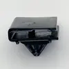 6509288AA é adequado para fixadores de saia lateral Chrysler, clipes de acabamento de balancim e vedadores.