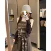 Traje Retro con Protección Solar para Mujer en Otoño Cárdigan de Manga Larga con Tirantes y Parte Inferior de Top de Tubo Rayado Conjunto de Dos Piezas