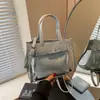 Bolsas Transparentes da Moda para Mulheres Primavera/Verão 2025 Nova Bolsa Transversal Versátil Bolsa de Mão Popular de Nicho Bolsa de Gelatina