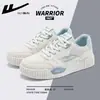 Zapatos de meter para mujer, zapatillas blancas para mujer, nuevo modelo de verano 2026, transpirables, ligeros, zapatos casual versátiles, zapatillas para mujer