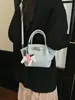 Bolso de Mujer Transfronterizo 2026 Nueva Temporada Primavera/Verano con Acabado de Alta Gama, Moderno y Súper Popular, Gran Capacidad, Bolso Cubo de Hombro y Cruzado a la Moda