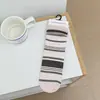 Moda Estilo Sal~ Calcetines Versátiles de Longitud Media con Rayas Simples para Mujer, Estilo Coreano de Moda, Estilo Universitario, Calcetines de Algodón Holgados para Primavera y Verano