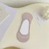 Meias Ultra Finas de Primavera e Verão, Meias Femininas Antiderrapantes de Corte Baixo, Meias Invisíveis de Fibra de Bambu Absorventes de Suor para Ar Condicionado de Verão