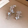 Pendientes de Clip Asimétricos de Mariposa, Moda Europea y Americana, Brazaletes de Oreja Simples Sin Perforar, Pendientes de Lujo Ligero de Gama Alta al por Mayor