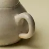 Inno-Gui Taiwán Cerámica Gruesa Blanco Shino Cocido en Horno Forma de Pera Tetera, Tetera Retro Estilo Wabi-Sabi de Nicho, Tetera de Gama Alta