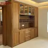 Gabinete de Vino de Madera Maciza Estilo Chino Nuevo para Sala de Estar Personalizado de Fábrica Bodega de Vino de Registro de Lujo Americano Estante de Vino de Teca Estilo Europeo