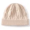 Gorro de cachemira para mujer, suave y cálido, diseño simple, nuevo estilo otoño/invierno, moderno y versátil, gorro de punto casual, adecuado para ciclismo y clima frío