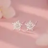 Aretes de Hilo de Plata Pura S999 con Forma de Copo de Nieve, Nuevo Estilo de Invierno, Delicados y Lindos, Versátiles y Elegantes, Pendientes de Nicho para Oídos Sensibles para Envío Directo
