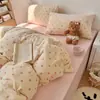 Estilo ins juego de cuatro piezas de sábana de cama gruesa y cálida de invierno funda de edredón de terciopelo de leche ropa de cama juego de tres piezas para dormitorio estilo sábana ajustable 1.8