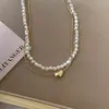 Colar de Pérolas Imitação Alienígena de Camada Dupla Moda Feminina Corrente para Clavícula Grão de Ouro Colar com Design de Grão de Acácia Estilo Coreano Acessórios