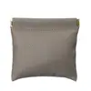 Bolso Premium de Cuero Negro Granulado con Cierre Automático para Joyería Bolsas de Almacenamiento para Joyería Bolsos Pequeños para Cosméticos y Labiales