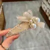 Pinza para el cabello Exquisita de Pedrería Perla y Moño Estilo Coreano y Japonés, Pasador de Lujo Resistente para Mujer, Accesorio para el Cabello para Flecos Laterales