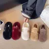 Zapatillas de invierno, cerradas por detrás, sin cordones, peludas, se pueden usar en exteriores, para mujer, forradas de felpa, suela gruesa, estilo nuevo 2026, zapatillas de algodón, estilo mocasín, cálidas