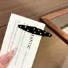 Pinza de pelo clásica elegante de lunares negros estilo coreano, un imprescindible para niñas, pinza para flequillo lateral, pinza de pico de pato para maquillaje