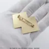 Insignia de Colaboración Diseñador de Productos Culturales y Creativos de Escuela de Arte Regalo de Regreso a Clases para Estudiantes de Arte Regalo de Inscripción para Nuevos Estudiantes Desarrollo
