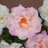 Flores de Rosa Artificiales Hidratantes con Tacto Realista para Decoración de Bodas de Hotel, Arreglos Florales para el Hogar y Decoraciones Florales - Venta al por Mayor desde el Fabricante