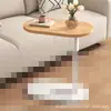 Mesa lateral para sofá para uso doméstico, móvil y ajustable, diseño simple para sala de estar y balcón, mesa de café pequeña de lujo ligero, mesita de noche para dormitorio