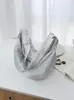 Bolsa de Ombro Transversal Esportiva de Nylon Resistente à Água Grande Capacidade Estilo Preguiçoso Tendência 2026