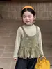 Outono de 2026 Novo Estilo Coreano Roupas Infantis Meninas Camisola de Veludo com Flores Bud, Gola Meio Alta Franzida, Camiseta Base