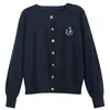 Súper cómodo increíblemente suave tacto delicado estilo académico bordado de insignia chaqueta cárdigan de punto mujer blanco talla única para todos negro