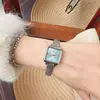 2025 Nuevo Reloj de Mujer de Gama Alta Estilo Ins Diseño Versátil de Nicho Camelia Retro Moda Azul Hielo Triturado
