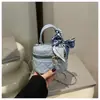 Este ano, as mini bolsas estão em alta para as mulheres. Aqui estão as novas bolsas de moda da primavera de 2026: bolsas de corrente e bolsas transversais com padrão de losangos