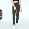 ¡En stock, se envía inmediatamente! Colección de rebajas: Camisetas sin mangas de yoga, manga corta, pantalones de yoga, faldas de tenis. Hasta agotar existencias.