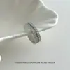 Anel Retro Europeu e Americano com Micro-Incrustação de Diamante, Ajustável, de Alta Qualidade, Moderno, Lazer de Luxo, Estilo Aberto, Joia Transfronteiriça para Mulheres