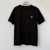 Suministro Directo de Fábrica de Camisetas de Algodón Peinado para Hombre, Transpirables, Absorbentes de Sudor, Duraderas, No se Deforman Fácilmente, Adecuadas para el Trabajo Diario y Uso Casual, de Manga Corta, en Stock para Venta al por Mayor