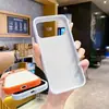 Ventas directas del fabricante: Funda de teléfono de silicona líquida floral de tulipán simple estilo coreano para iPhone 18 Pro Max, producción y venta al por mayor